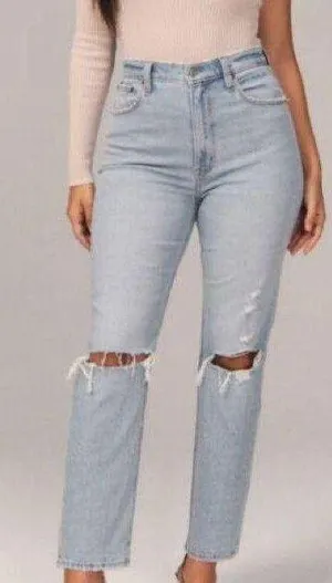 Straight Leg Jeans thumbnail 1