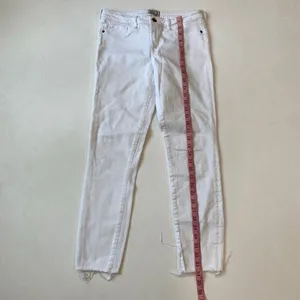 Abercrombie White Jeans 27L Harper Ankle High Rise Raw Hem thumbnail 6