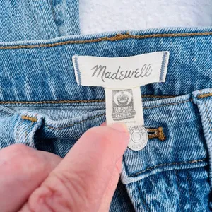 Madewell Jeans Women's Size 24 Light Wash High Rise Raw Hem The Perfect Vintage thumbnail 3