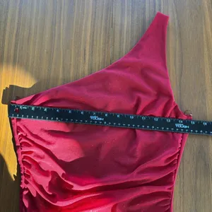 Privy Red One Shoulder Dress M Y2K Romantic Shimmer Homecoming Sorority Rush‎ thumbnail 14