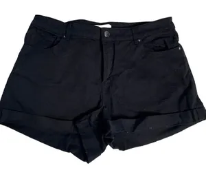 HM Black High Rise Denim Shorts Women Size 12 Cuffed Hem Zip Up Pockets 0603582 thumbnail 1