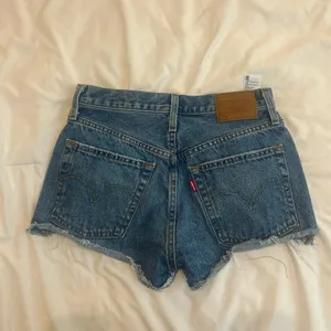 Levi’s 501 thumbnail 2