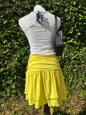 ✨Y2k yellow ruffle skirt thumbnail 2