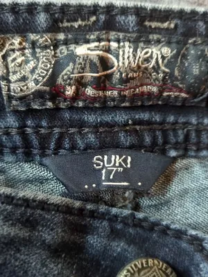 Silver Jeans Suki 17" Women's Sz 31x33 Stretch Dark Denim Boot Cut Embellished thumbnail 13