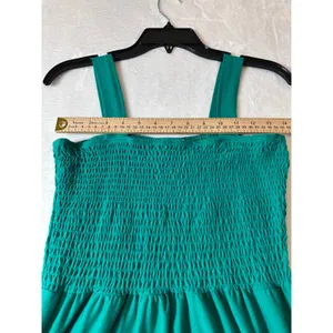 Zenana Emerald Green Smocked Bodice Tiered Maxi Dress Medium (light pilling) thumbnail 5