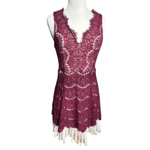 Trixxi Burgundy Lace Fit Flare Mini Dress XL V-Neck Eyelash‎ Lace Tulle Hem thumbnail 2