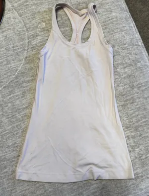 Lululemon tank top thumbnail 1