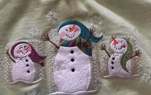 Vintage Crew Neck Winter and Christmas Snowman Sweatshirt thumbnail 3