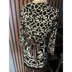 White House Black Market Faux Wrap Dress Size S Jersey Knit Print short Length thumbnail 3