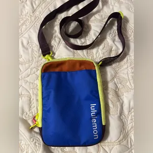 lululemon athletica Blue and Brown Crossbody Bag with Yellow Accents thumbnail 2