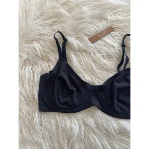 Skims Fits Everybody Unlined Demi Bra Onyx Size 38DD thumbnail 5