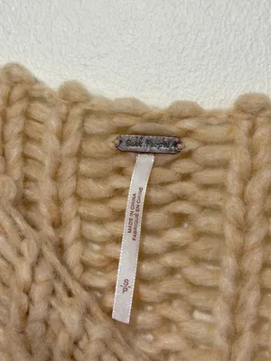 Free People Be There Chunky Knit Sweater Size Small Beige Oversized Neutral thumbnail 4