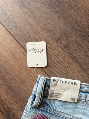 Free People Tennessee Low Rise Boyfriend Jeans- size 25 thumbnail 8
