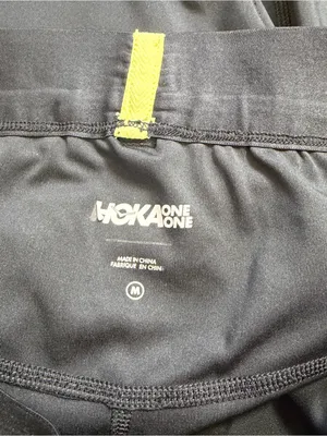 Hoka One One Women’s Novafly Run Tight Leggings in Black M thumbnail 10