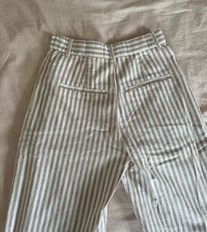 Abercrombie Trousers thumbnail 5
