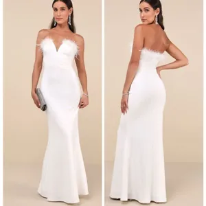 Lulus Extraordinary Glam White Feather Strapless Mermaid Maxi Dress size Medium thumbnail 2