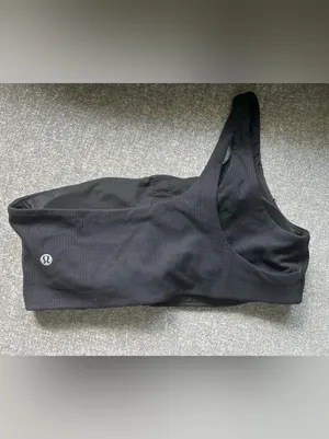 lululemon athletica Asymmetrical One-Shoulder Sports Bra - Black EUC size 10 thumbnail 3