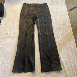 Abercrombie & Fitch Faux Leather Pants Size XL thumbnail 3