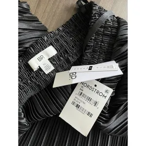 NWT BP Nordstroms Black Plissé Sleeveless Pleated Crop Top Women’s Sz XL thumbnail 8