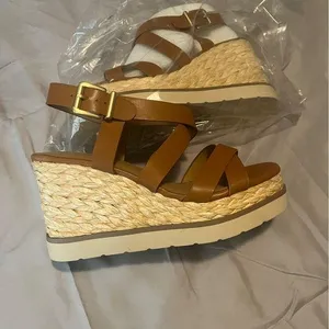Soda Brown Wedge Shoes with Jute Sole thumbnail 1