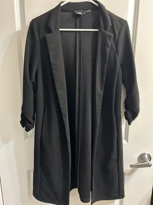 Black Cape Size M thumbnail 1