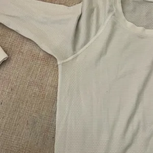 Lululemon Swiftly Tech Hip Length thumbnail 2
