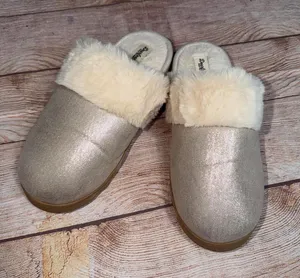 Dearfoams Cozy Comfort Faux Fur Slippers Women’s Large US 9-10 Metallic Beige thumbnail 1