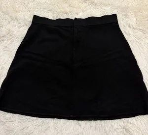 Zara Black A-Line Mini Skirt thumbnail 1