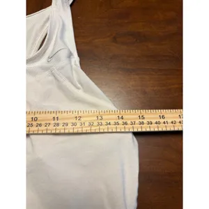 Nike Tank Top Womens L White Built-in Bra Mesh Racerback Nike Fit 0243 thumbnail 7