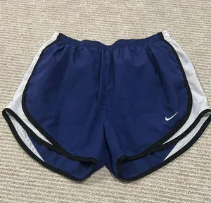 Nike Dri-Fit Women’s Running Shorts S thumbnail 1
