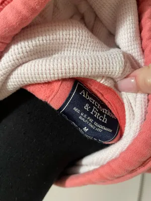 Abercrombie & fitch sweater  thumbnail 4