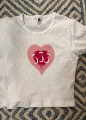 Big shirt-sorority big little reveal thumbnail 1