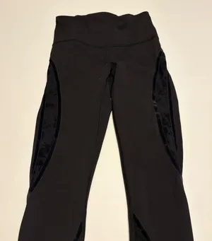 Lululemon High Rise Leggings Womens 4 Black Floral Mesh Velvet Trim W5BGSS thumbnail 1