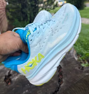 Hoka One Oh ne Clifton 9 Running women’s shoes size 7.5 Brand New (no box) thumbnail 1