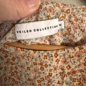 VEILED‎ COLLECTION Floral Long Sleeve Maxi Dress thumbnail 5