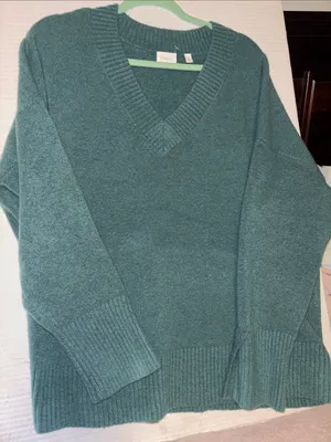 Cyrus Green Sweater V Neck Soft And Oversized Xl Warm And Fuzzy Slits On Cuffs thumbnail 4