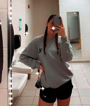sweatshirt Gray Size M thumbnail 1