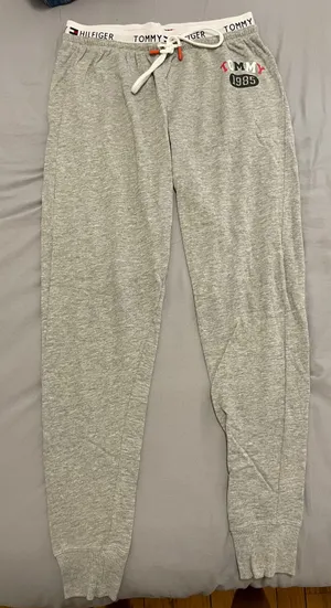 1985 Joggers thumbnail 1