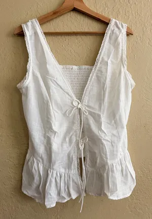 White Sleeveless Tie thumbnail 1