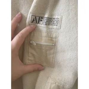 VTG Abercrombie & Fitch SWEATER Off-White Size L TURTLENECK Made in Hong Kong thumbnail 5