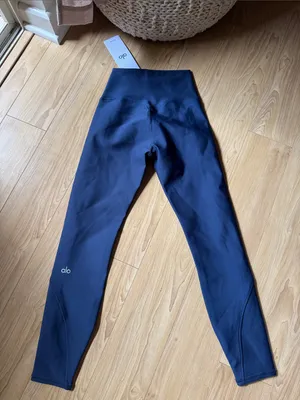 ALO Yoga Airlift High Waist 7/8 Fine Line Legging Navy thumbnail 4