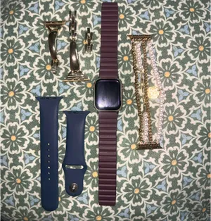 Series 7 Apple Watch 41mm Gold thumbnail 8
