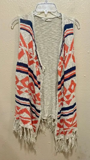 It's Our Time Aztec Vest‎ Medium Sleeveless Fringe Knit Boho Casual thumbnail 1