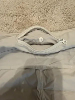 Lululemon Shorts Speed Up 2.5" White thumbnail 4