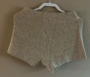 Le Lis Knit Shorts thumbnail 3