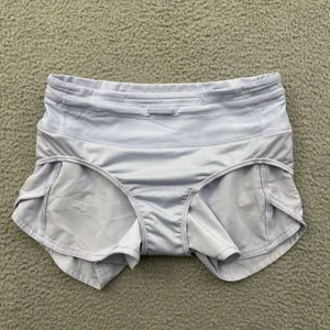 Lululemon Speed Up Shorts Mid Rise 4" Pastel Blue Athletic Athleisure Women's 4 thumbnail 3
