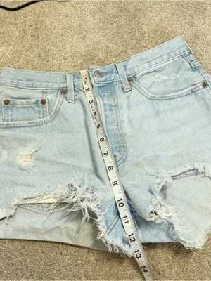 Levi’s 501 Women’s Original Shorts Denim High Rise Button Fly in Light Wash 28 thumbnail 11