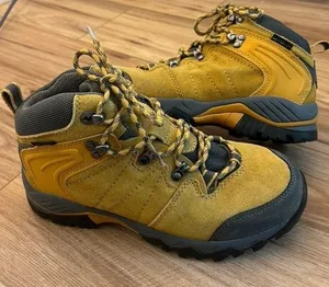 Clorts Wm 7 Uneebtex Hiking Boots Yellow Suede Waterproof Mid Top Outdoor Hiking thumbnail 1