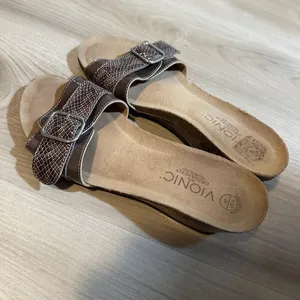 Vionic Orthaheel Technology Brown Snake Print Buckle Slide Sandals US 9 EU‎ 40 thumbnail 9