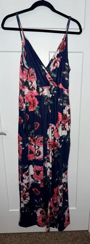 Navy Floral Spaghetti Strap Flowy Maxi Dress thumbnail 1